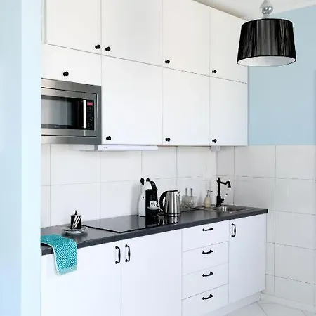 Ξενοδοχείο με διαμερίσματα Notabene Wola 3*