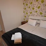 Aparthotel Notabene Wola 3*