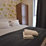 Notabene Wola Aparthotel Warschau