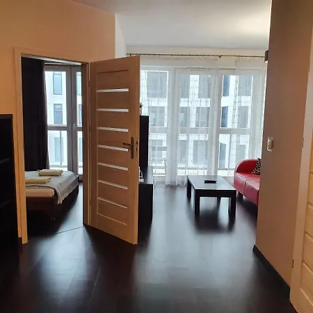 Notabene Wola Aparthotel