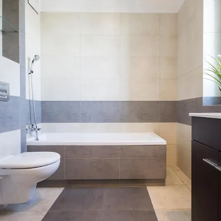 Notabene Wola 3* Warschau