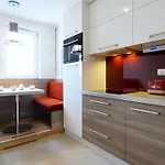 شقة فندقية Notabene Wola 3*